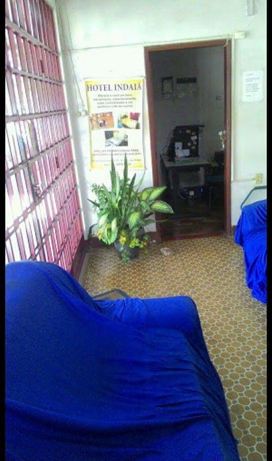 Hotel Indaia โกเวร์นาดอร์ วาลาดาเรส ภายนอก รูปภาพ
